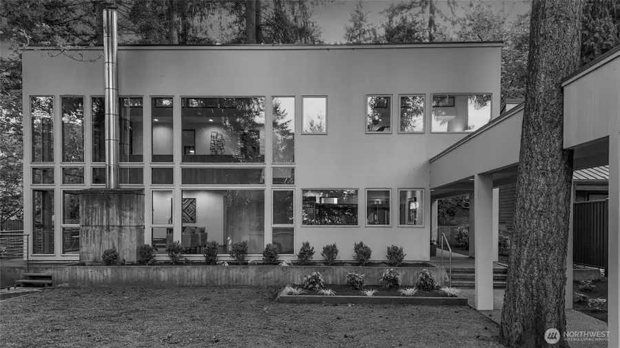 2261 W Lake Sammamish Parkway Se, Bellevue, WA 98008 - #2