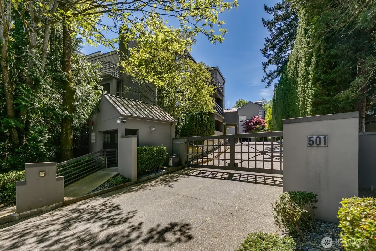 501 Kirkland Avenue #201, Kirkland, WA 98033 - #1