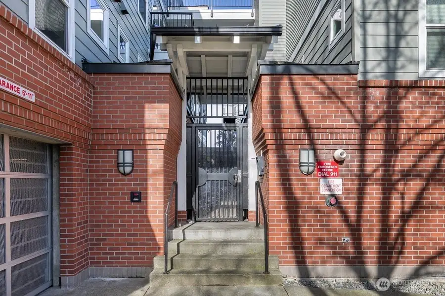 2101 N 55th Street #201, Seattle, WA 98103 - #2