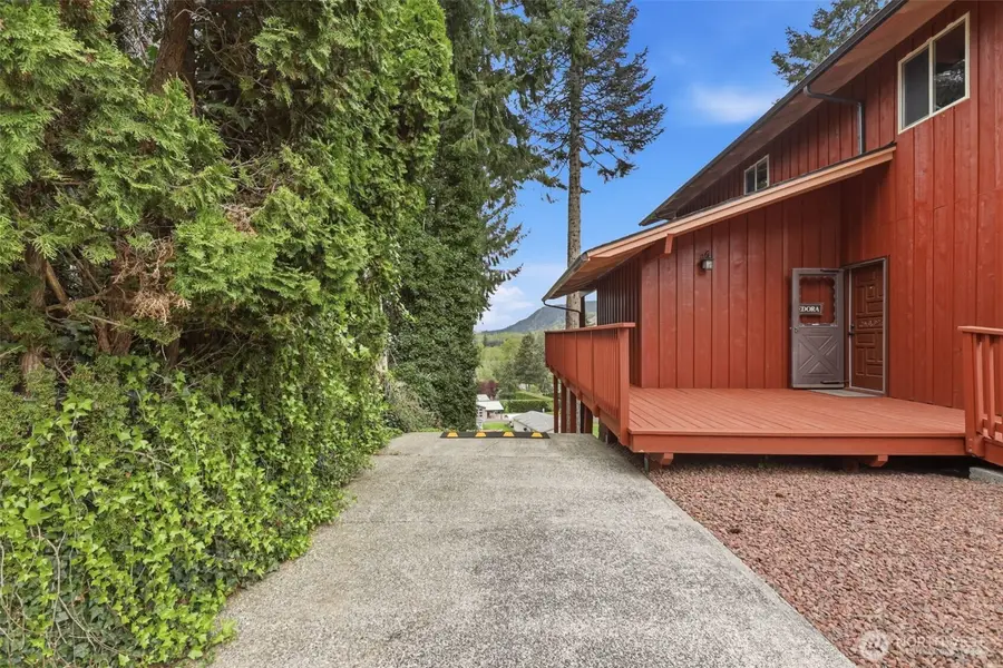 132 Lake Terrace Drive, Mossyrock, WA 98564 - #2