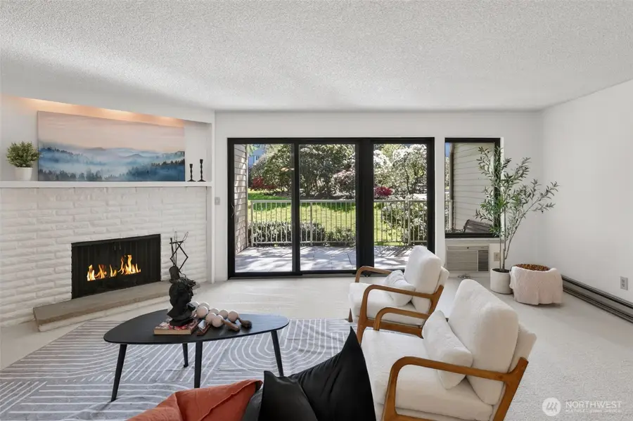6353 Sand Point Way Ne, Seattle, WA 98115 - #2