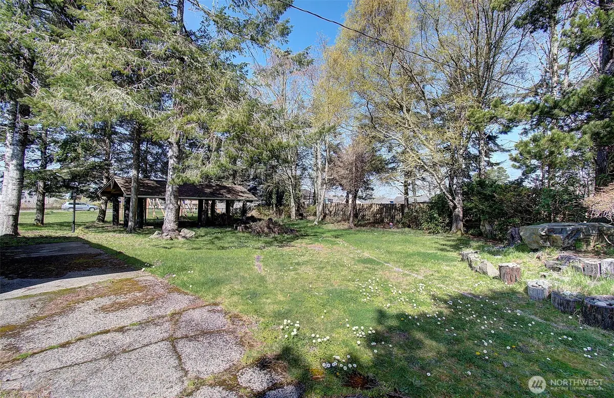 4913 N Place, Seaview, WA 98644 - #1