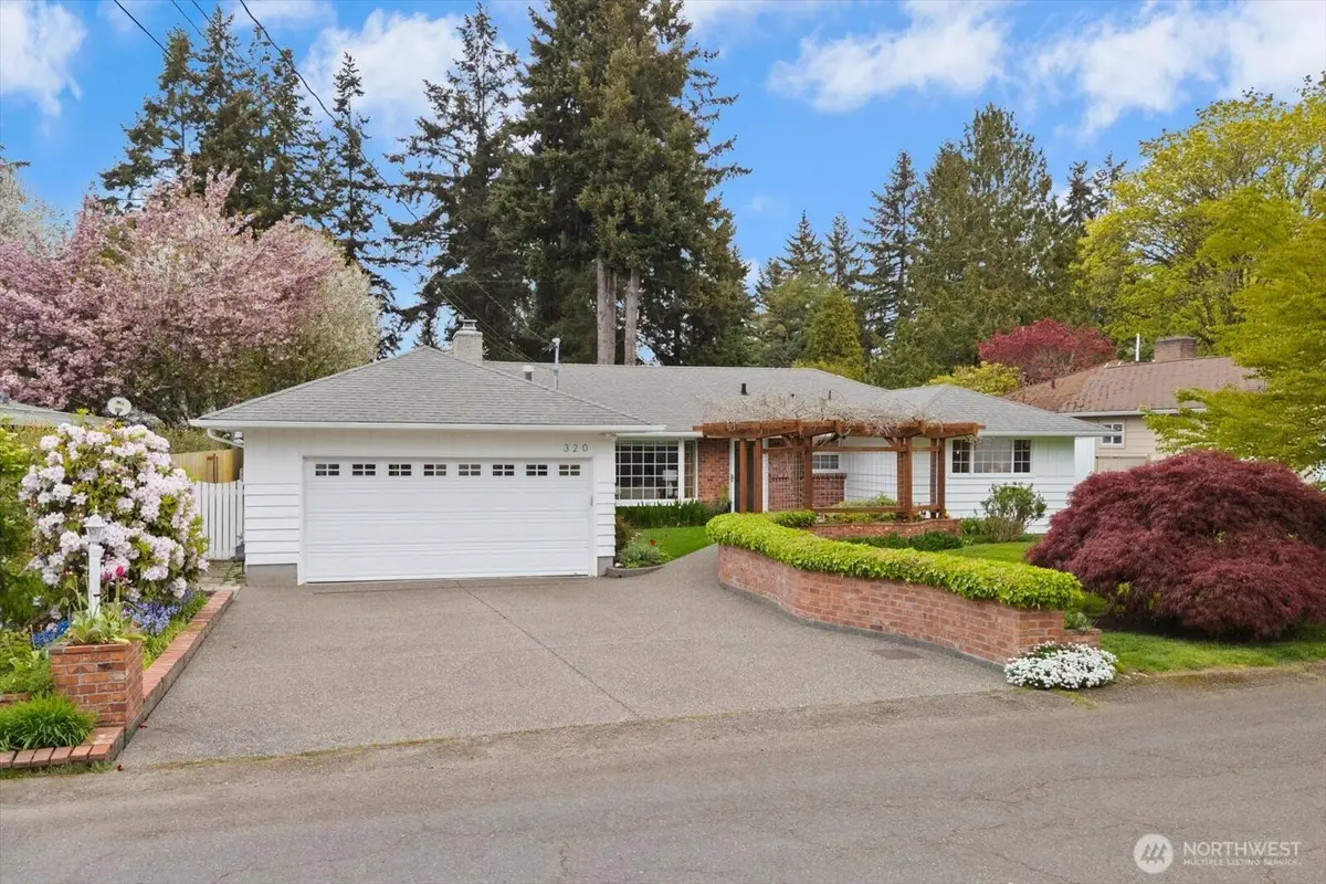 320 NW 202nd Street, Shoreline, WA 98177 - #1