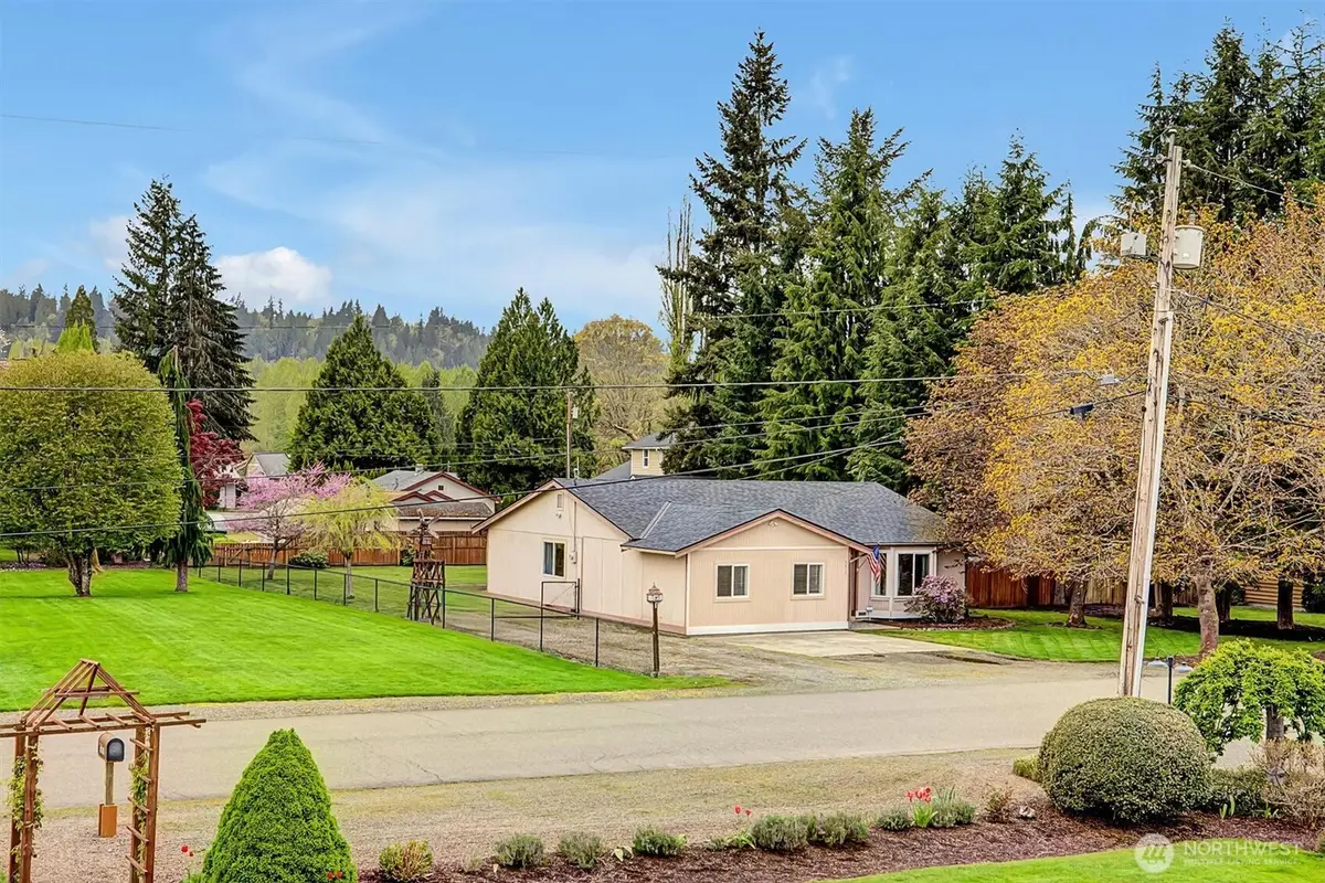 5617 322nd Avenue Ne, Carnation, WA 98014 - #1