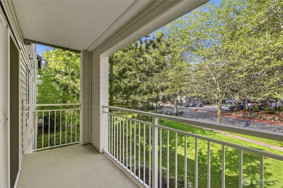 12303 Harbour Pointe Boulevard #W204, Mukilteo, WA 98275 - #3