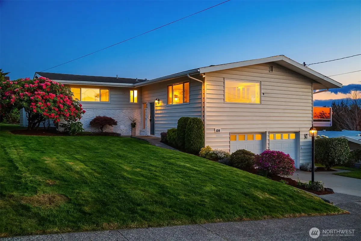 814 Dayton Street, Edmonds, WA 98020 - #1