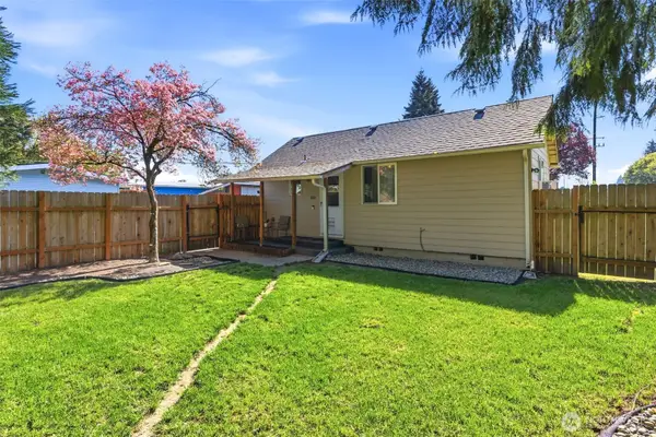 2016 42nd Avenue, Longview, WA 98632