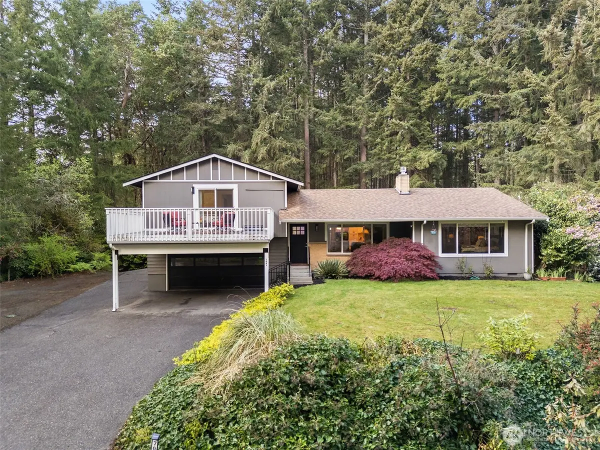 7041 67th Street Nw, Gig Harbor, WA 98335 - #1