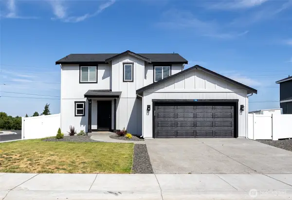 601 N Oak Street, Tieton, WA 98947