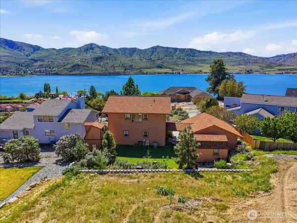 211 Riviera Drive #704, Chelan, WA 98816