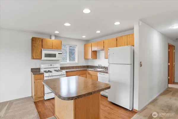 2609 W Marine View Drive #2, Everett, WA 98201