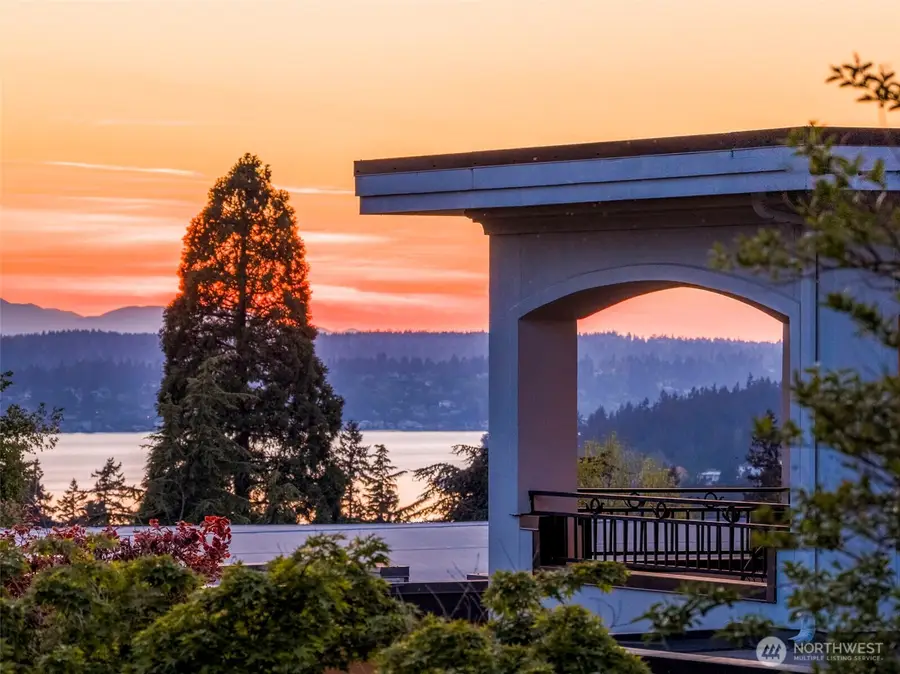 116 16th Avenue, Kirkland, WA 98033 - #2
