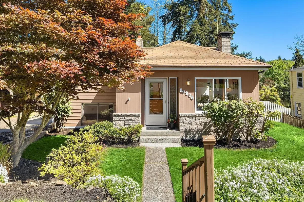 10208 23rd Avenue Ne, Seattle, WA 98125 - #1
