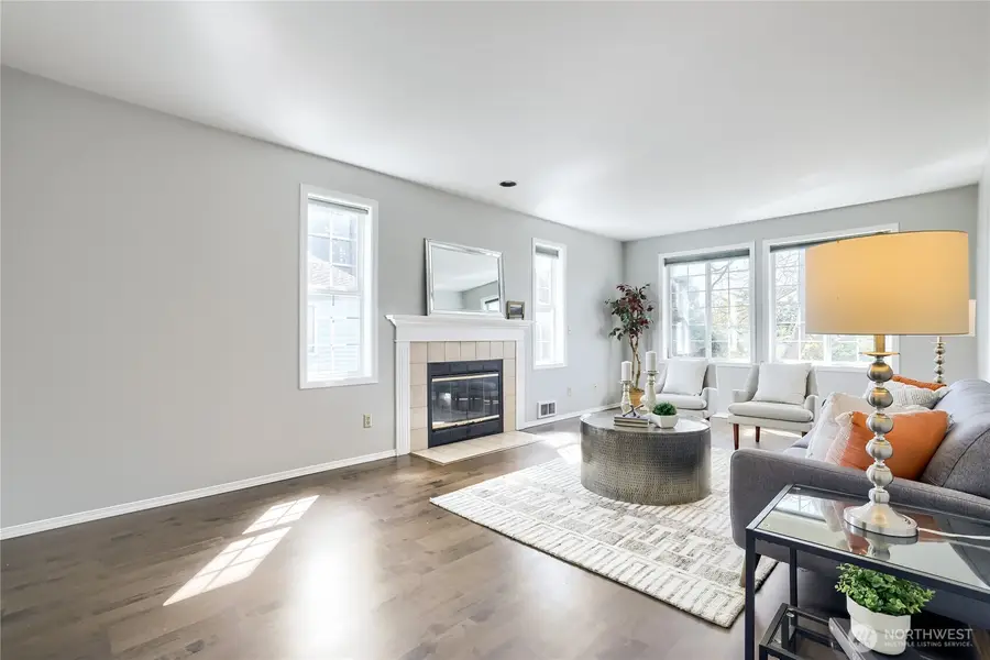 806 NW 52nd Street, Seattle, WA 98107 - #3