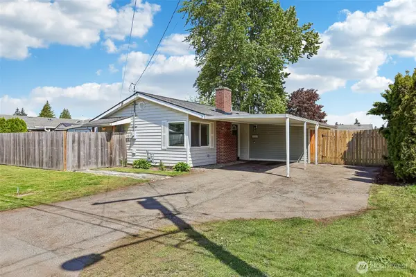 16966 121st Avenue Se, Renton, WA 98058