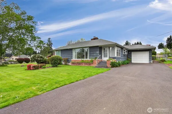 2 Pacific Place, Longview, WA 98632