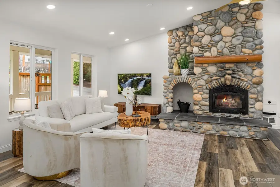 7547 NE 200th Street, Kenmore, WA 98028 - #3