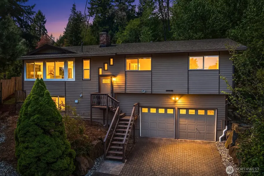 12516 SE 4th Place, Bellevue, WA 98005 - #2