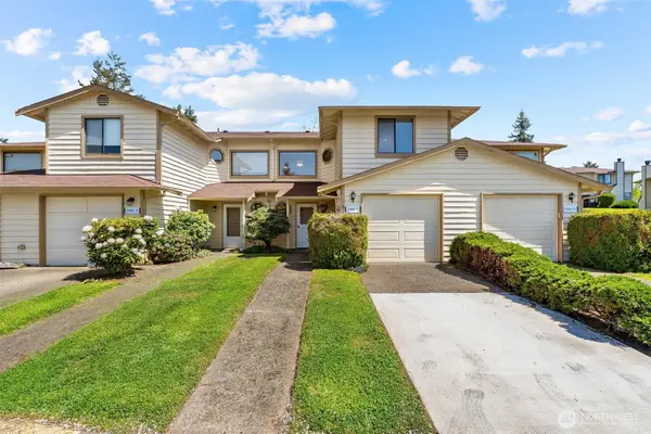 25004 109th Place Se #36C, Kent, WA 98030