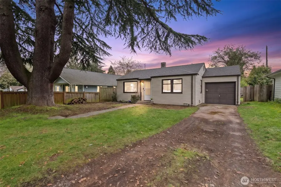 9747 Evanston Ave N, Seattle, WA 98103 - #2