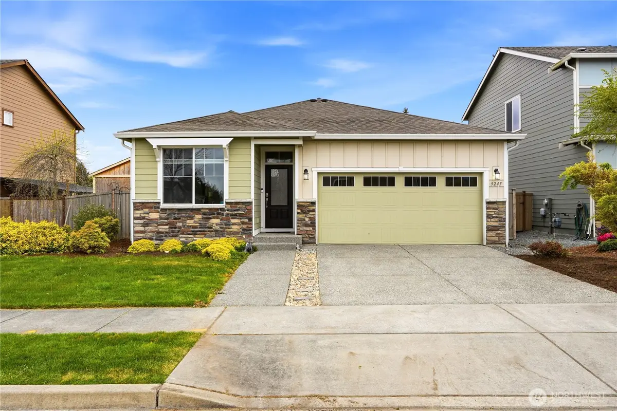 3245 Loch Ness Loop, Mount Vernon, WA 98273 - #1