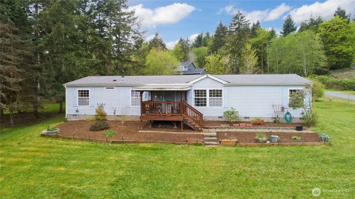 41 E Bay Heights Drive, Allyn, WA 98524 - #1
