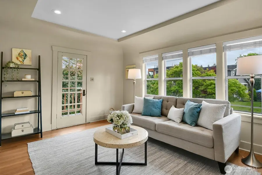 4008 NE 56th Street, Seattle, WA 98105 - #3