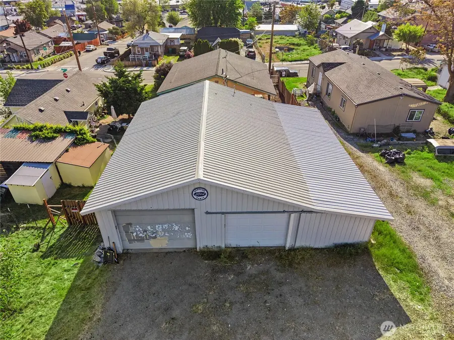 802 S Chelan Avenue, Wenatchee, WA 98801 - #3