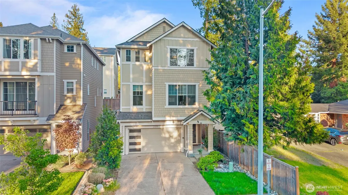 23205 89th Avenue W, Edmonds, WA 98026 - #1