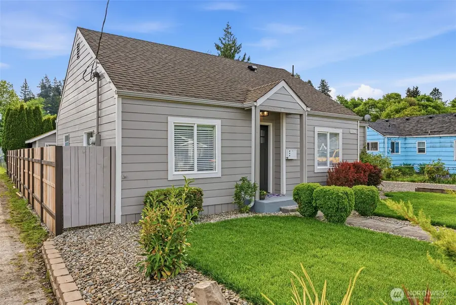 1116 3rd Avenue N, Kelso, WA 98626 - #2