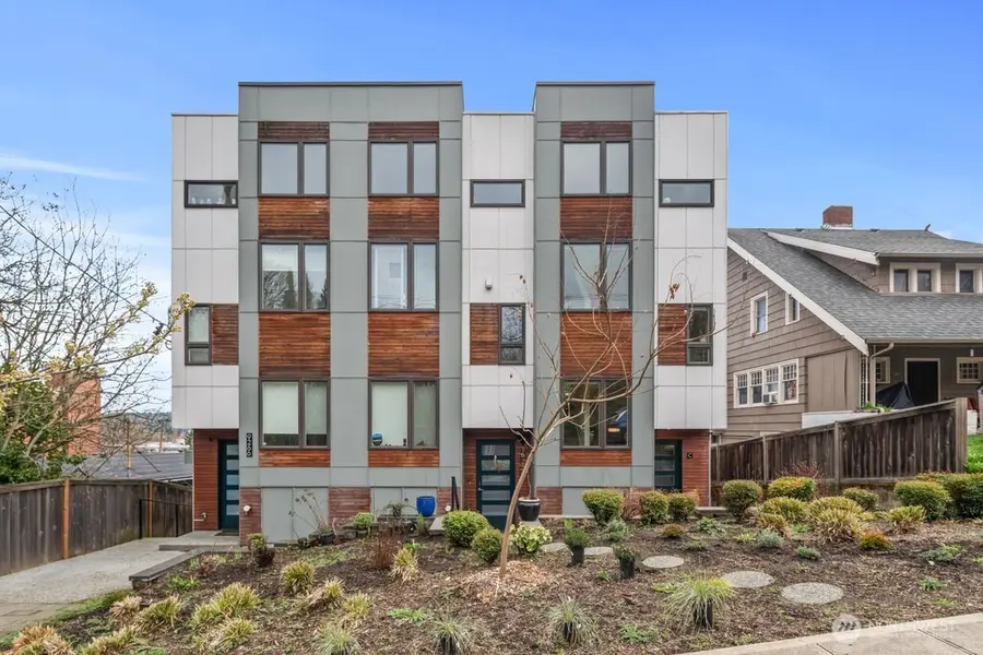 9266 50th Avenue S #C, Seattle, WA 98118 - #2
