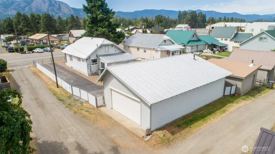 819 1st Street, Cle Elum, WA 98922 - #2