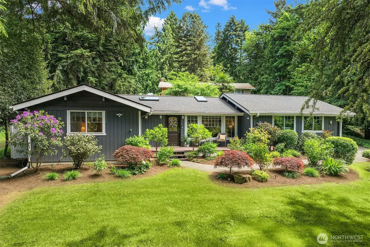 8704 171st Avenue Ne, Redmond, WA 98052 - #1