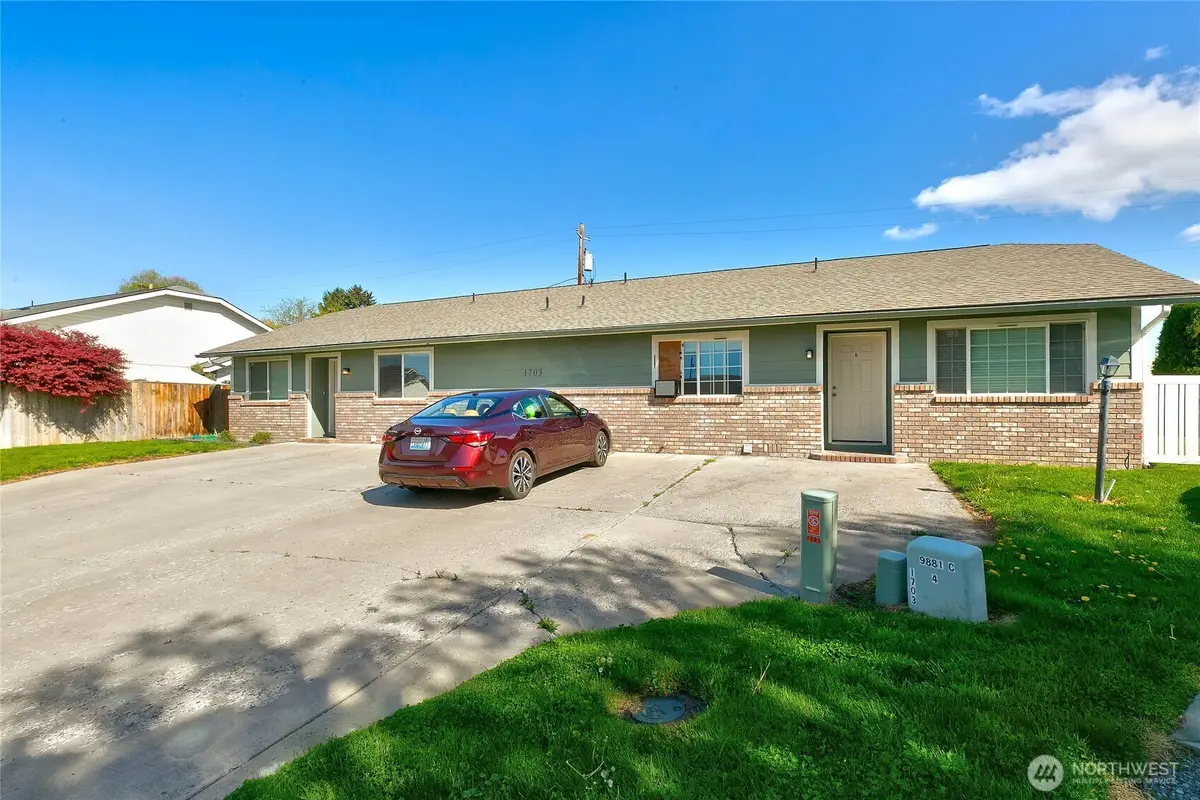 1703 Cedar Hills Court, Yakima, WA 98902 - #1