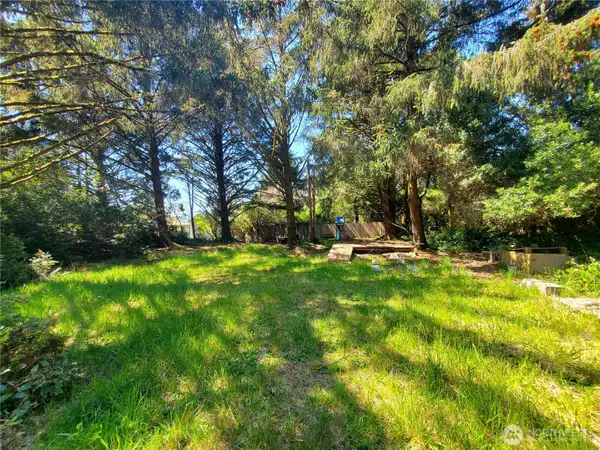 333 Mizzen Street Nw #474b, Ocean Shores, WA 98569