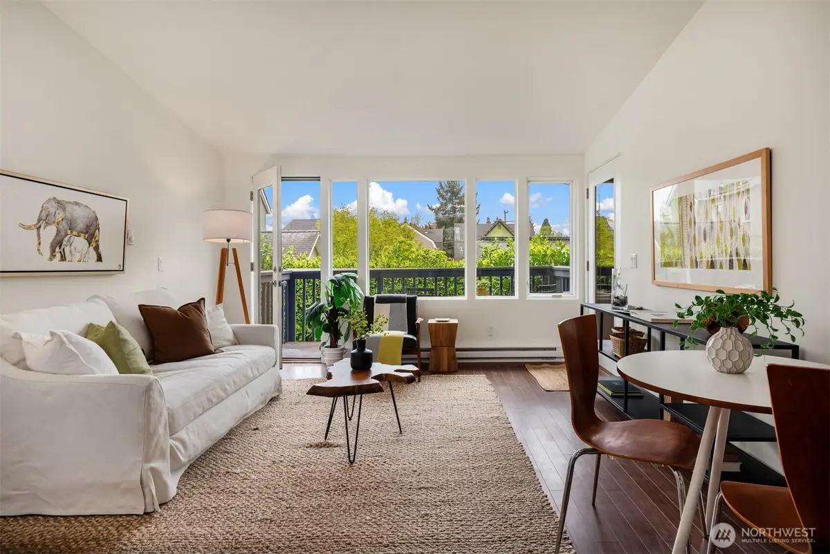 1519 5th Ave W, Seattle, WA 98119 - #1