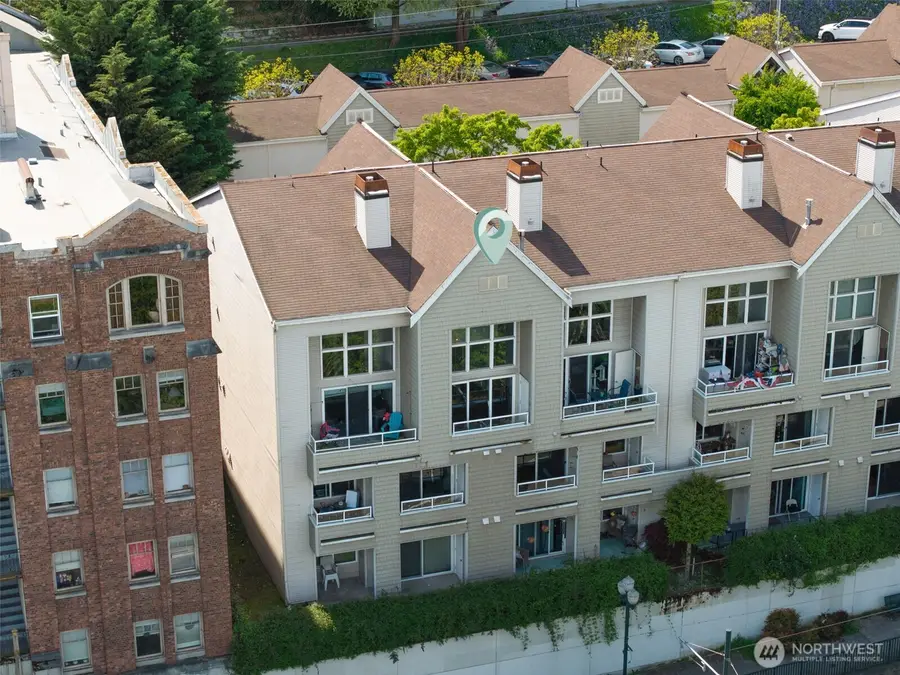 1 Broadway #302, Tacoma, WA 98402 - #3