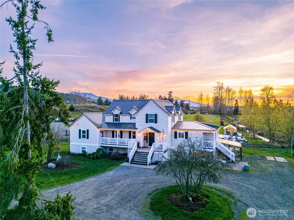 579 W Sequim Bay Rd, Sequim, WA 98382