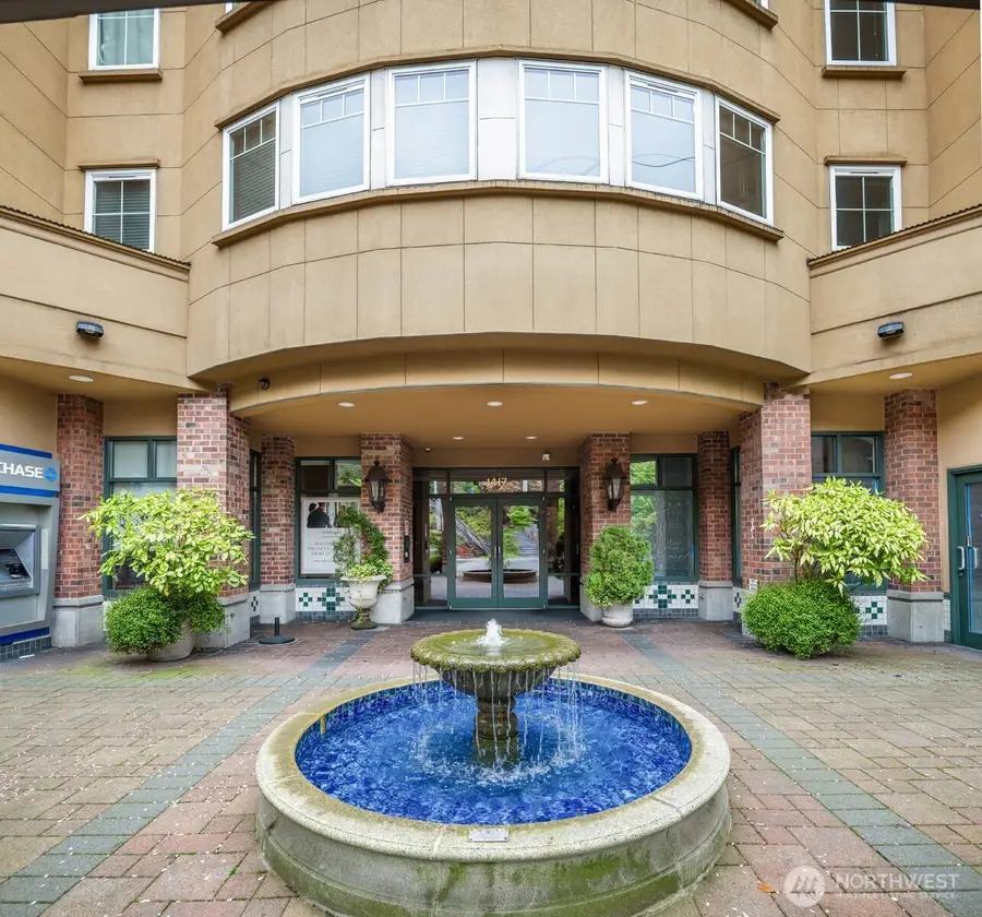 1417 Queen Anne Avenue N #206, Seattle, WA 98109 - #2