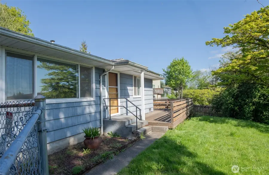 2022 S 108th Street, Seattle, WA 98168 - #3