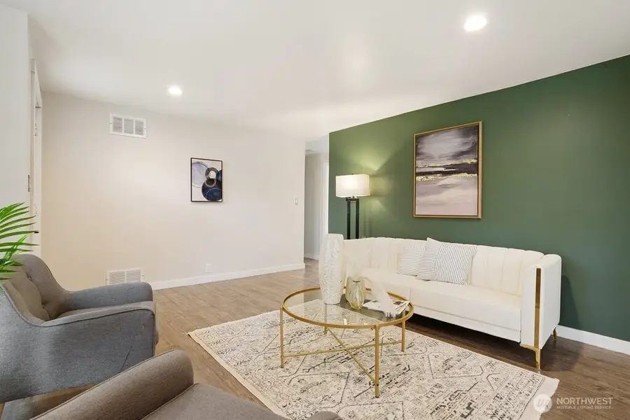 12214 4th Avenue Sw, Seattle, WA 98146 - #3