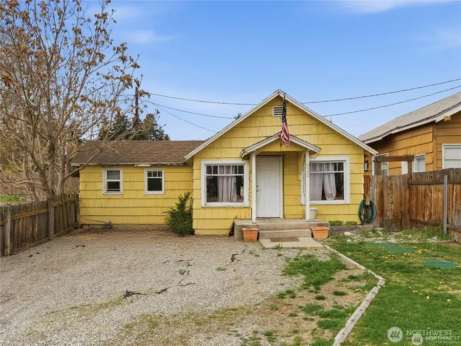 2436 Chatham Hill Drive, Wenatchee, WA 98801 - #2