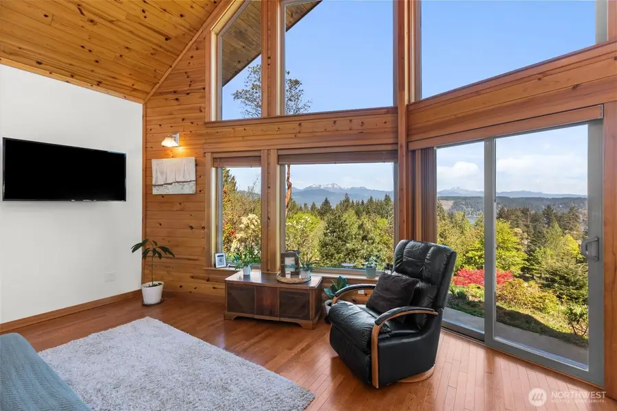 101 E Pine Street, Union, WA 98592 - #3
