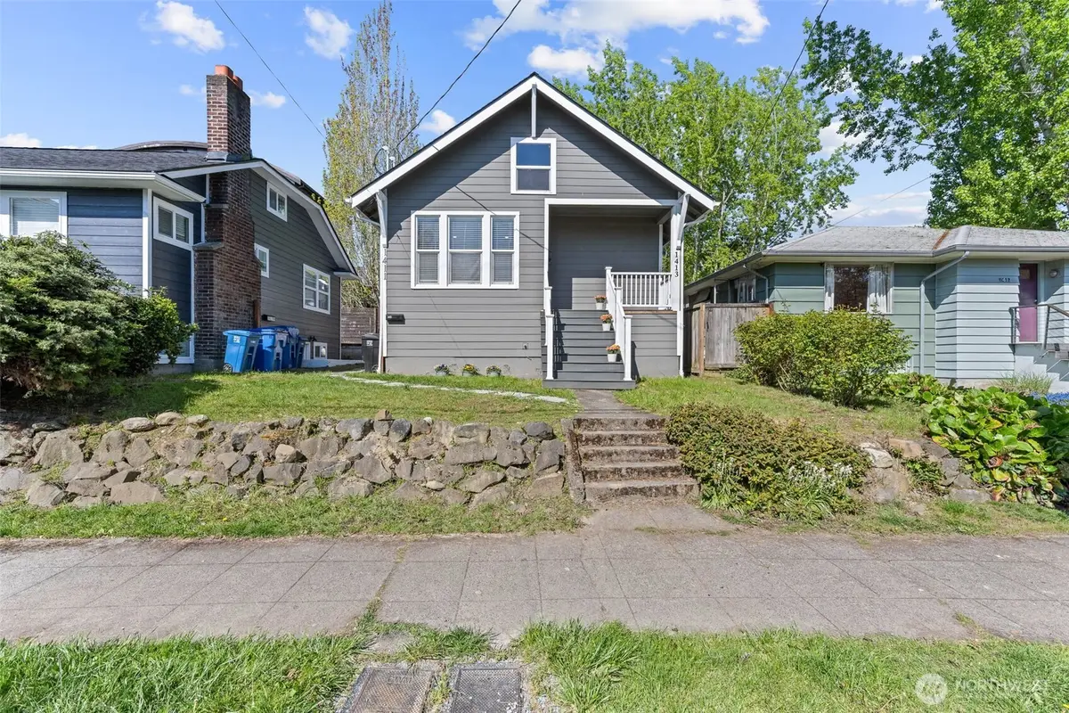 1413 26th Avenue, Seattle, WA 98122 - #1