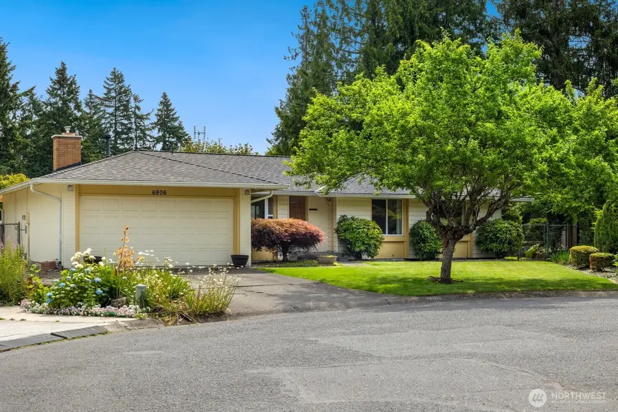 6906 149th Avenue Ne, Redmond, WA 98052 - #3