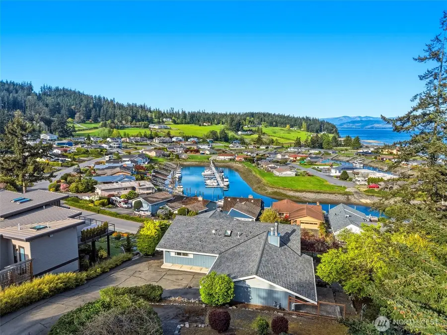 2198 Aurora Court, Oak Harbor, WA 98277 - #2