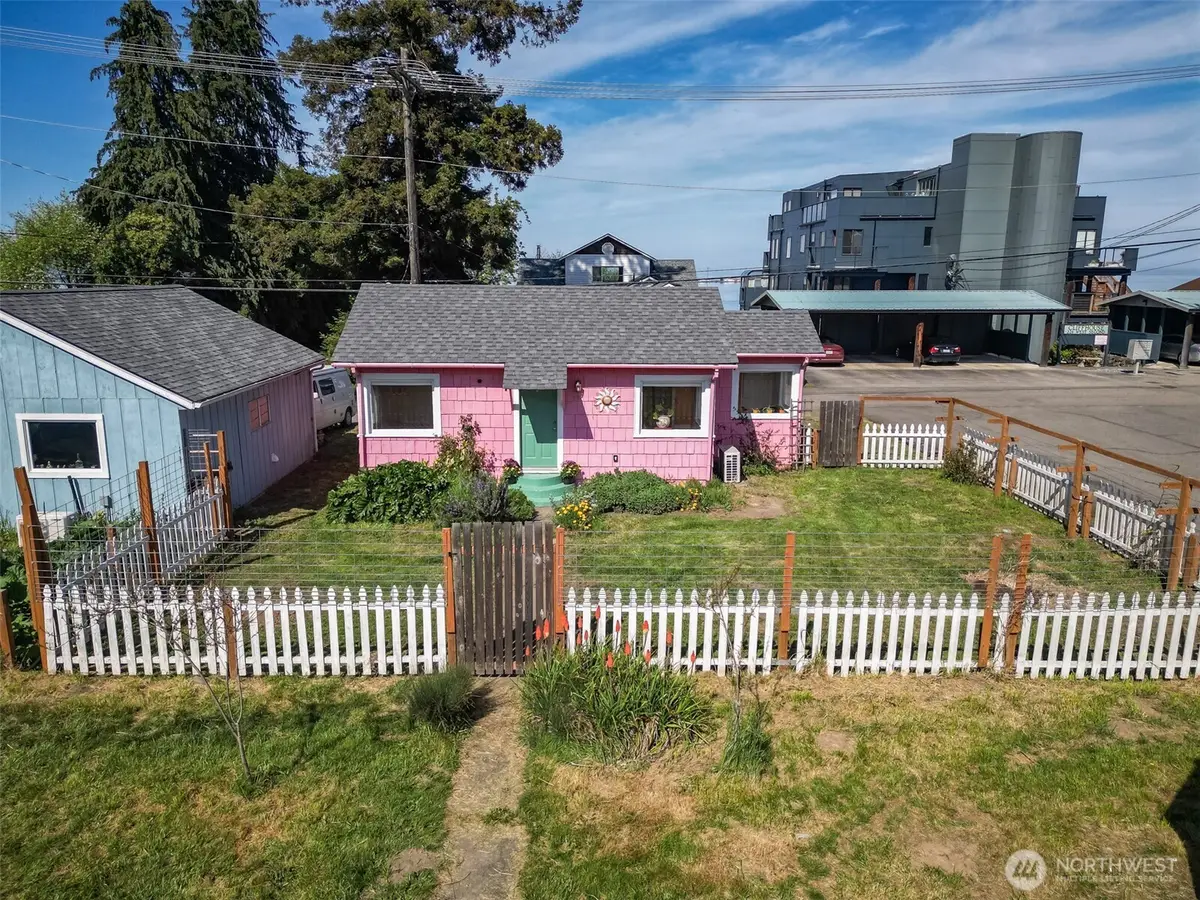 233 W Third Street, Port Angeles, WA 98362 - #1