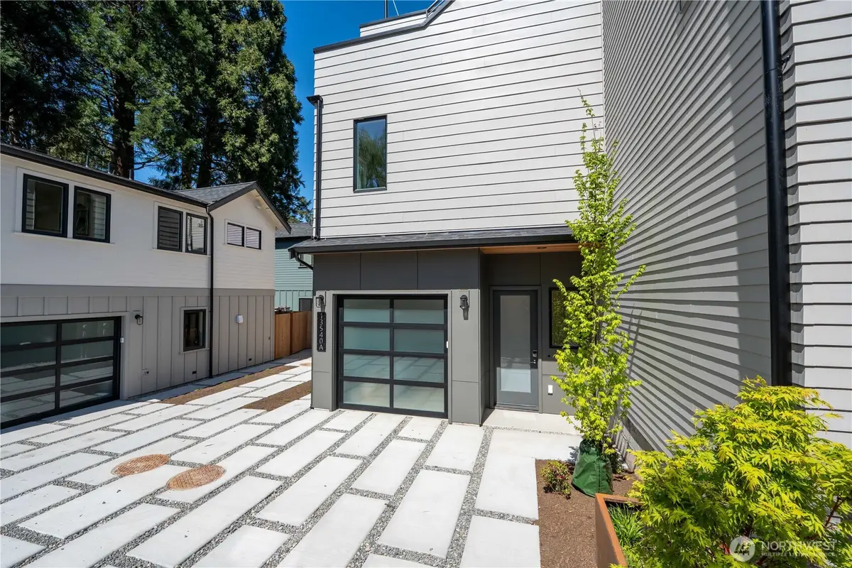13540 39th Avenue Ne #B, Seattle, WA 98125 - #1