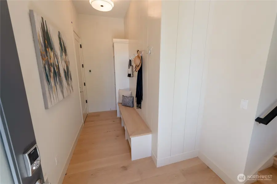 13540 39th Avenue Ne #B, Seattle, WA 98125 - #2