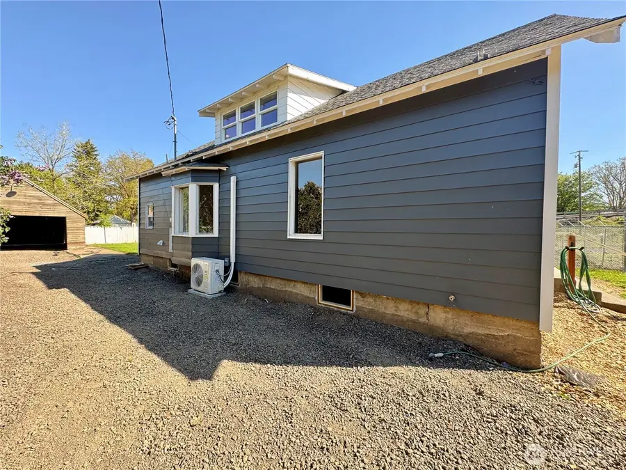 725 E Patit Avenue, Dayton, WA 99328 - #3